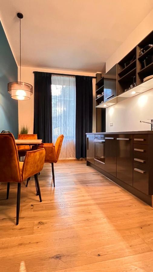 H-85 Suites Level 2/4 Кобленц Екстер'єр фото